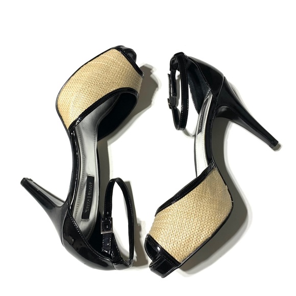 New White House Black Market Giorgio Platform Sandals 7.5 Medium - Picture 3 of 9